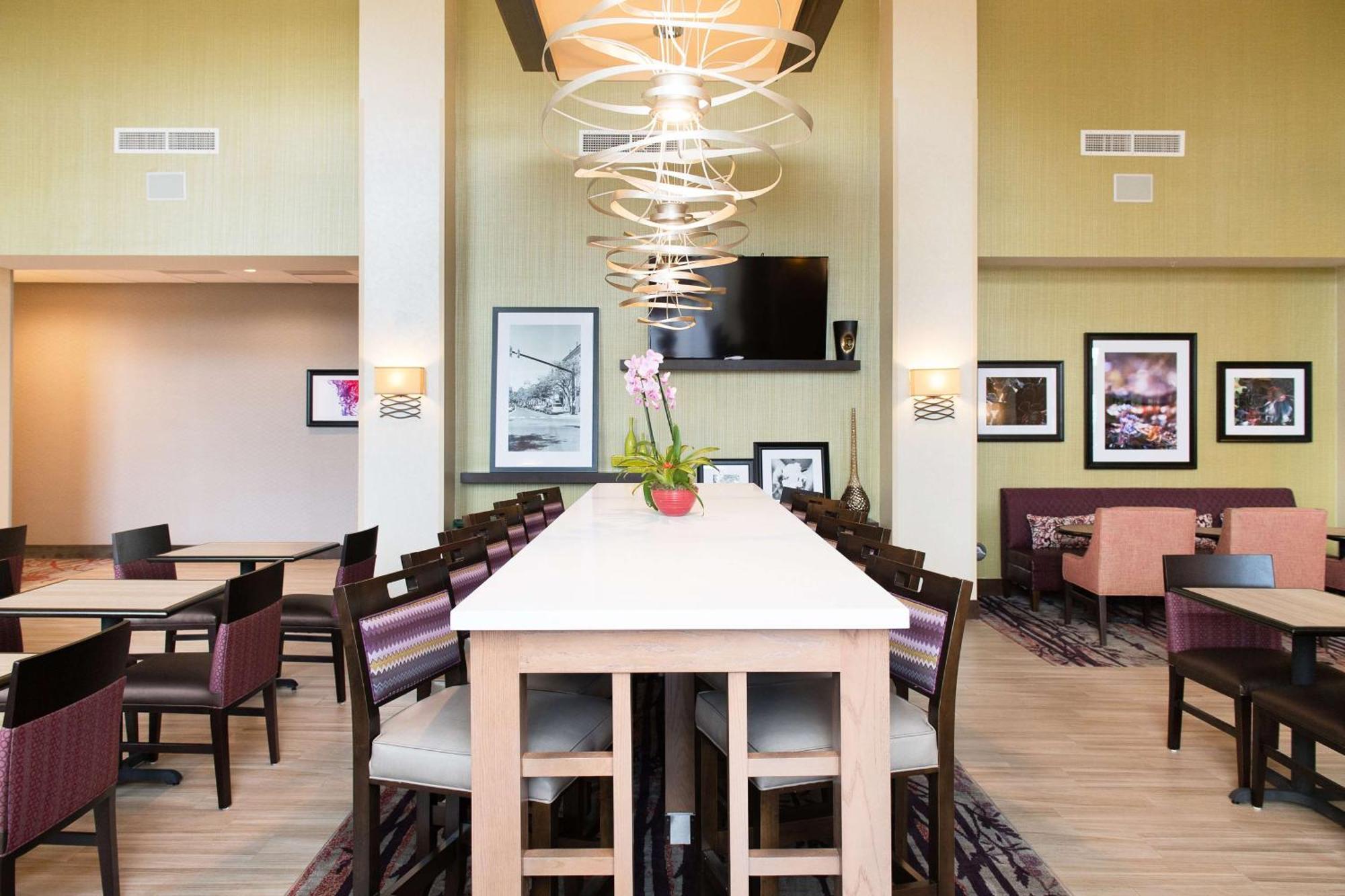 Hampton Inn And Suites Fayetteville, Nc Bagian luar foto