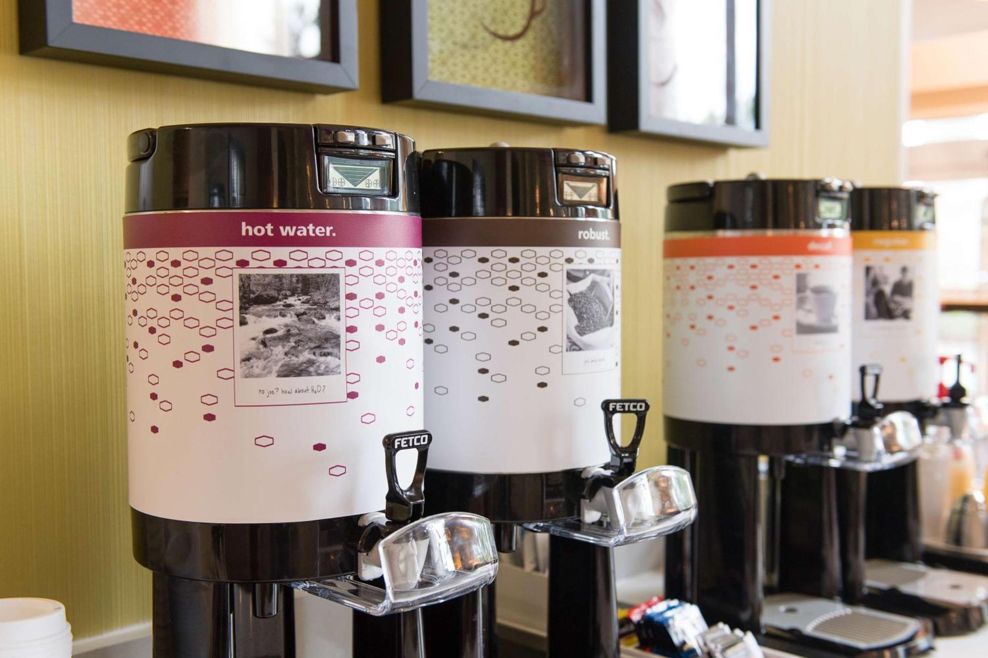 Hampton Inn And Suites Fayetteville, Nc Bagian luar foto
